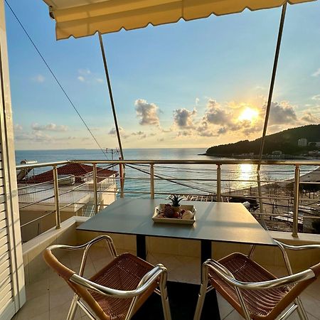 Fane'S Apartments Himare Esterno foto