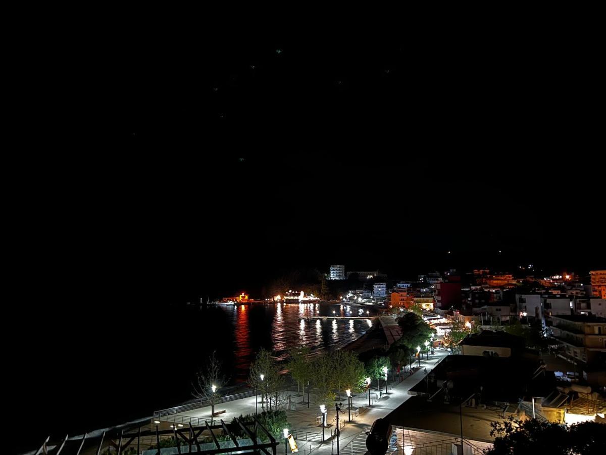 Fane'S Apartments Himare Esterno foto