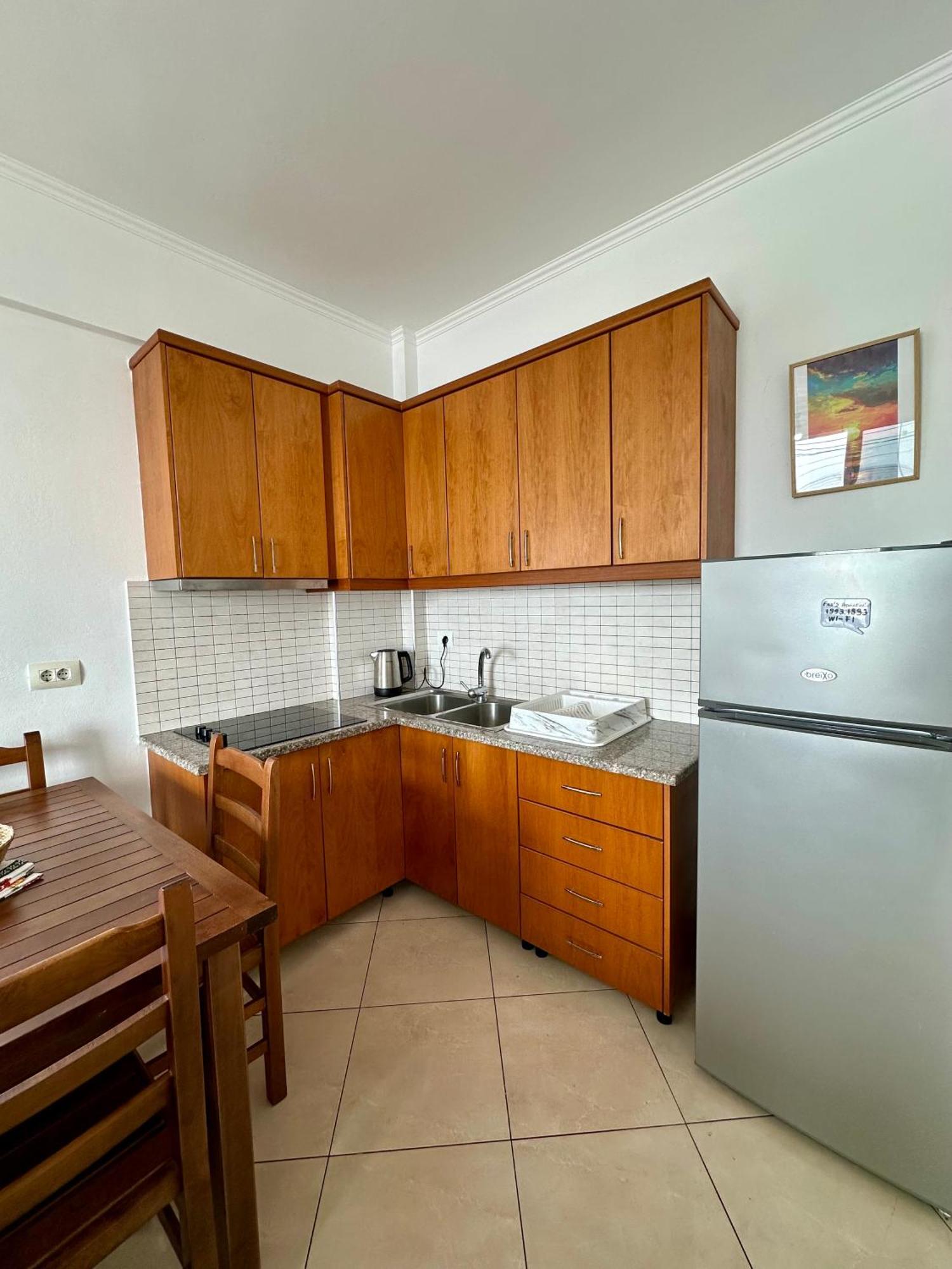 Fane'S Apartments Himare Esterno foto